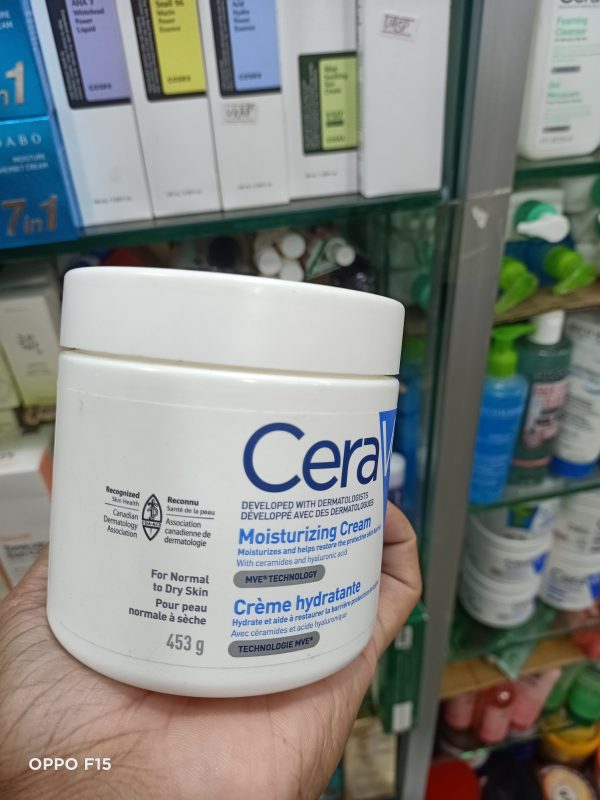 CeraVe Moisturizing Cream For Normal To Dry Skin 453g - Image 3