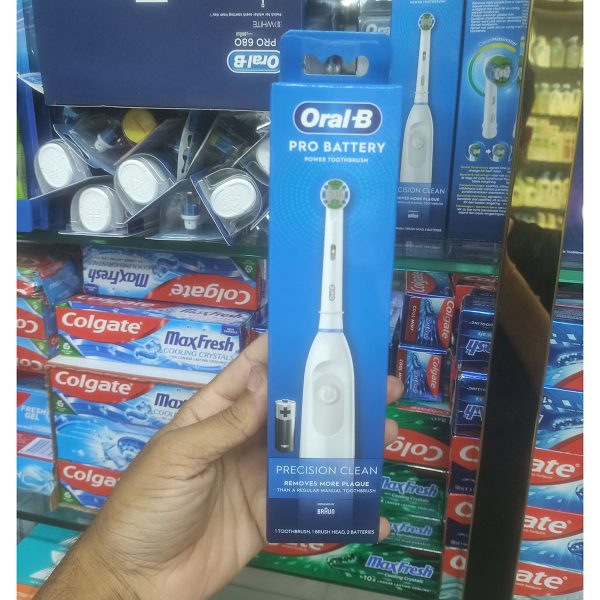 Oral-B Pro Battery Power Precision Clean Toothbrush - Image 5